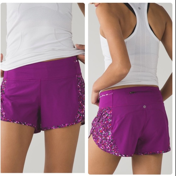 Lululemon Real Quick Short in Regal Plum / Paradise Camo Multi Size 6 - Picture 2 of 11